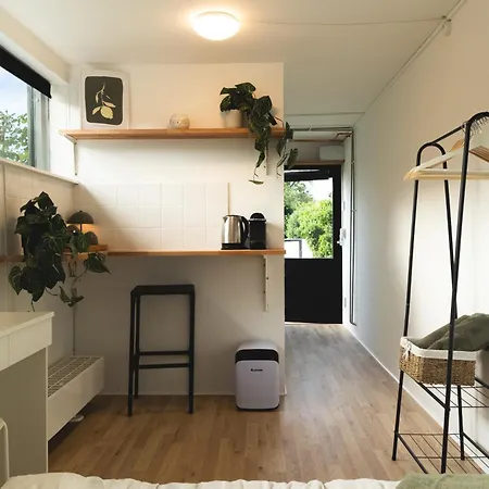 Pensión Scandinavian Garden Studio, Workspace, Free Bikes *
