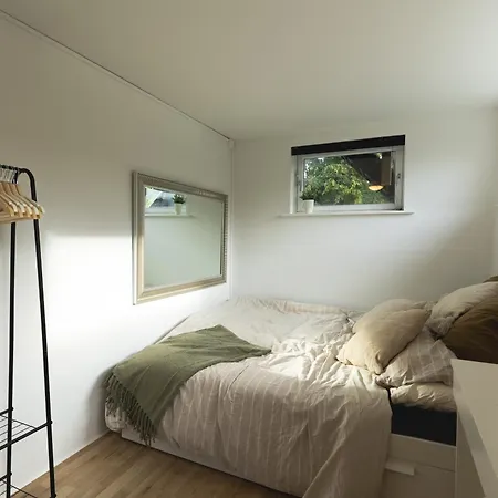 Scandinavian Garden Studio, Workspace, Free Bikes *